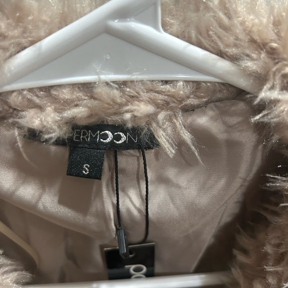 New with tags Papermoon Teddy crop jacket - Picture 2 of 2